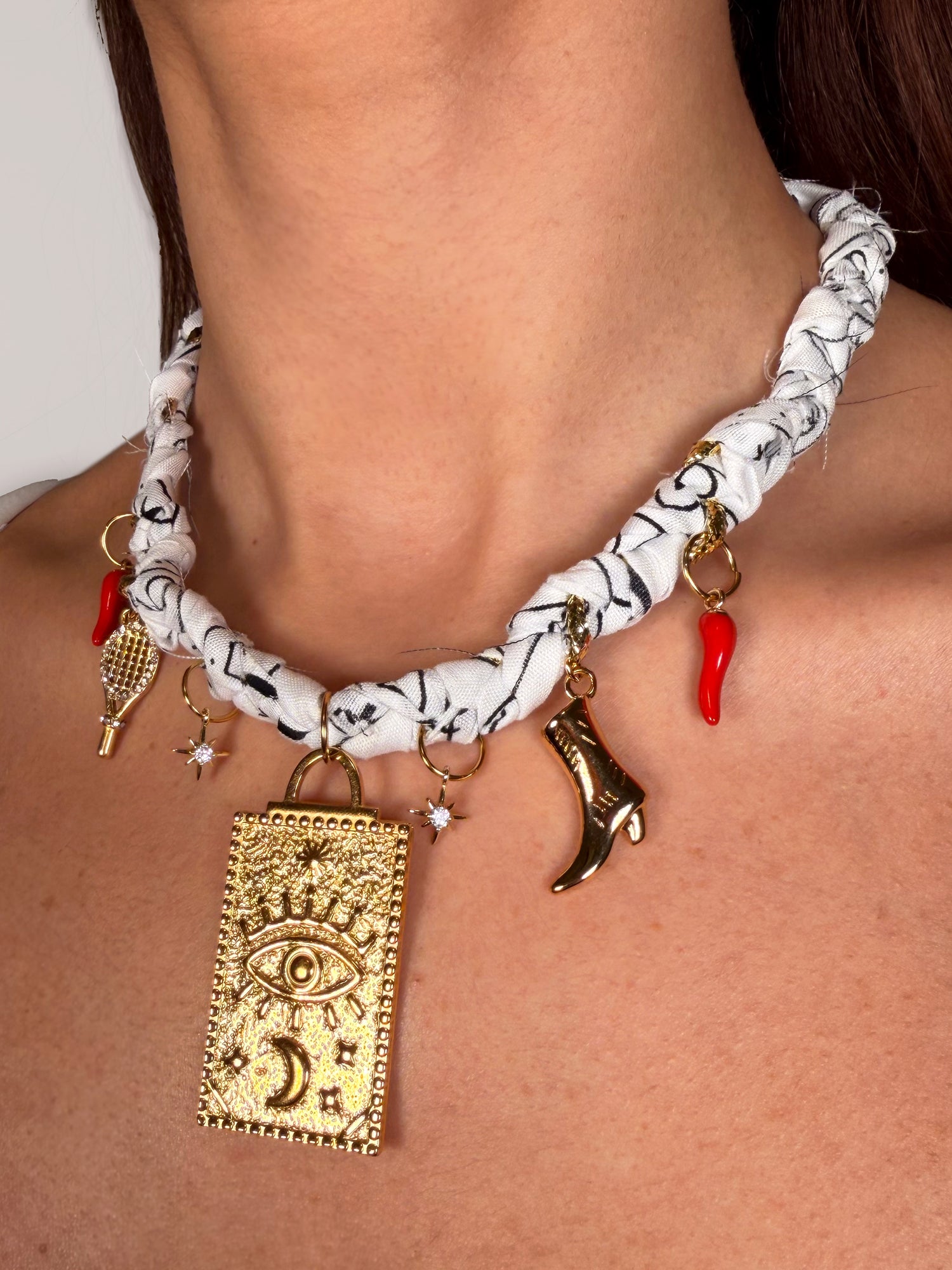 Sunny Moon Necklace